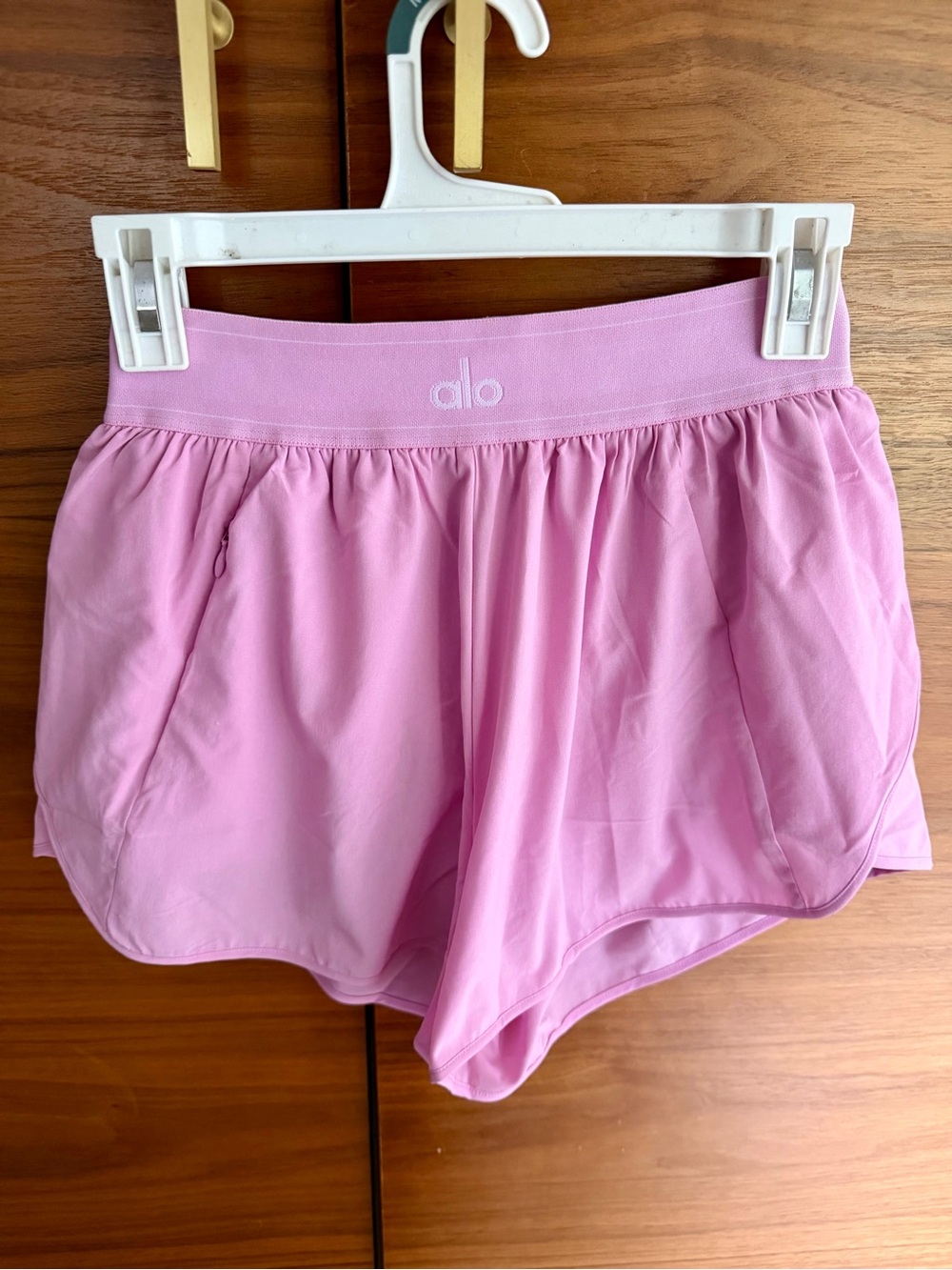 ALO Yoga Match Point Short in Pink size Small